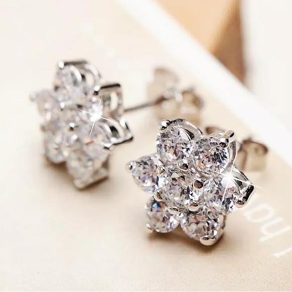 Boutique Jewelry - NEW 925 Silver Diamond Flower Stud Earrings